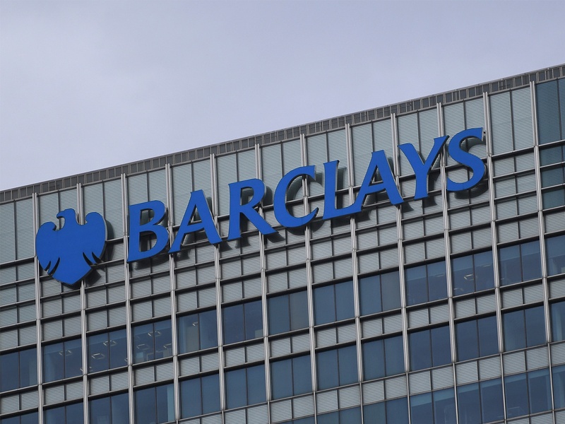 United Kingdom: Barclays announces 450 job cuts